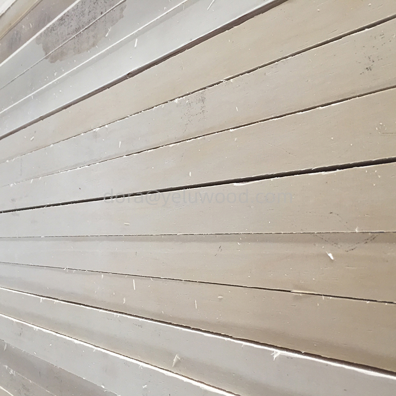 Strong Poplar LVL Plywood Panels for Commercial Furniture, Structural Beams, and Bed Slats