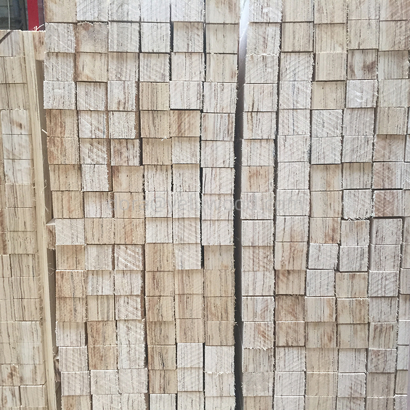 Lightweight Poplar LVL Plywood Sheets for Furniture, Scaffolding, and Packaging Timber